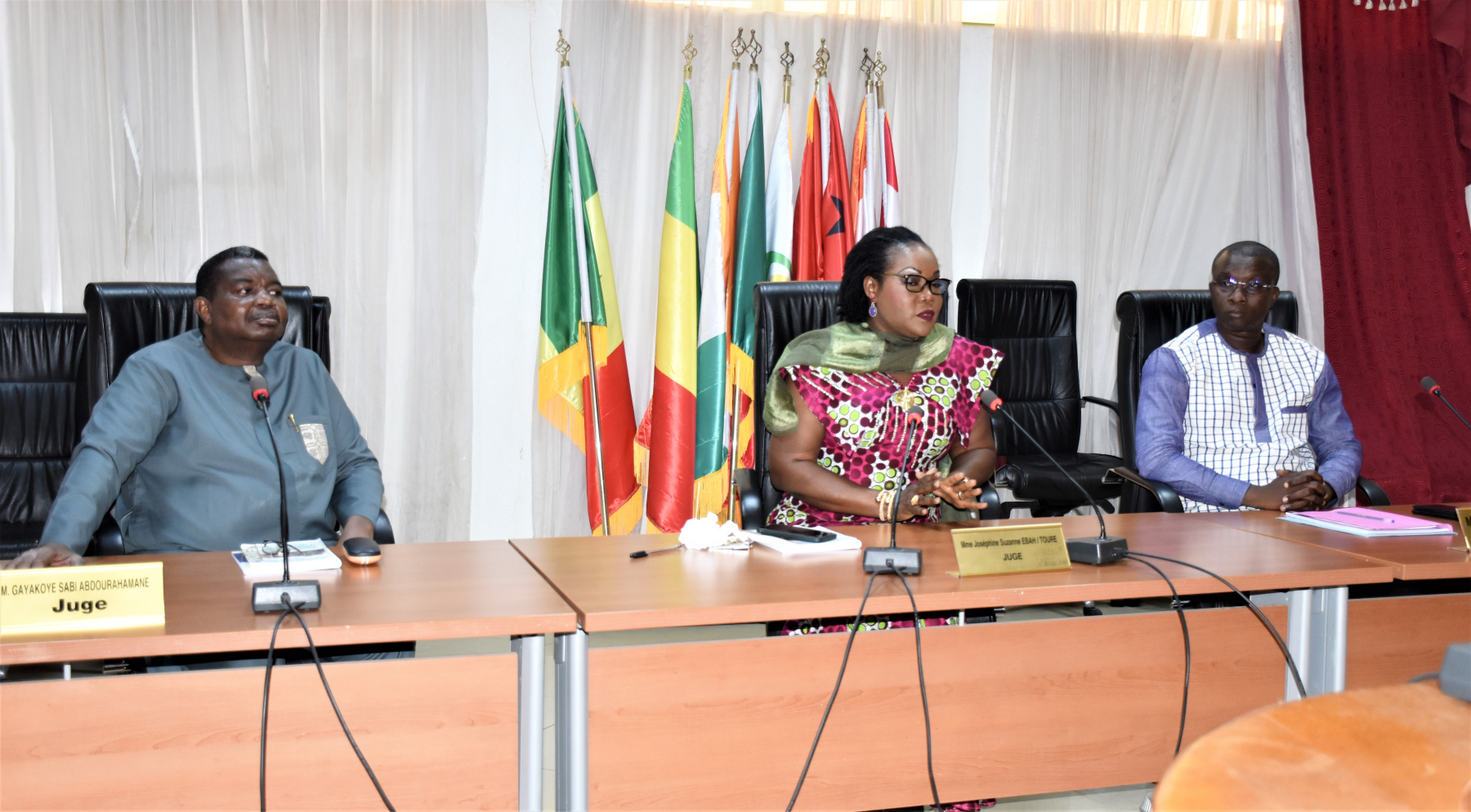 Students from Aube Nouvelle University visit the Court of Justice